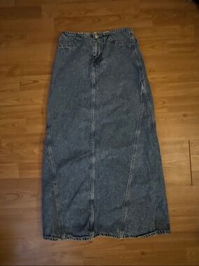 Divided Vintage-Inspired Long Denim Maxi Skirt - Blue Wash
